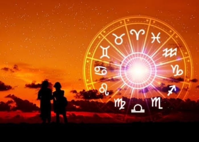 Ramalan Zodiak Cinta Hari Ini 15 Mei 2026: Hubungan Menghangat dan Penuh Kejutan