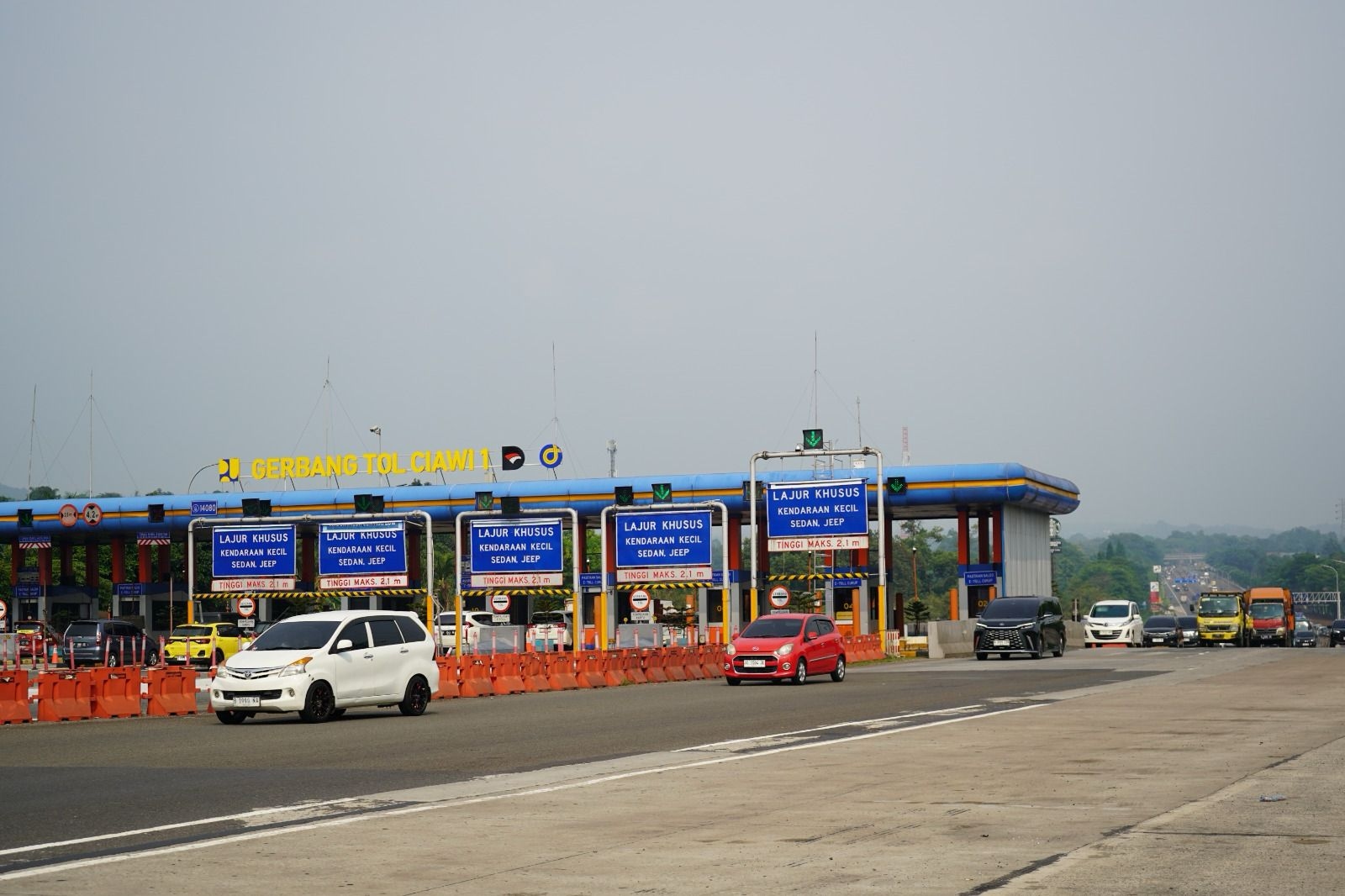 Libur Panjang, Lalu Lintas Tol Jabodetabek dan Jawa Barat Mulai Merata