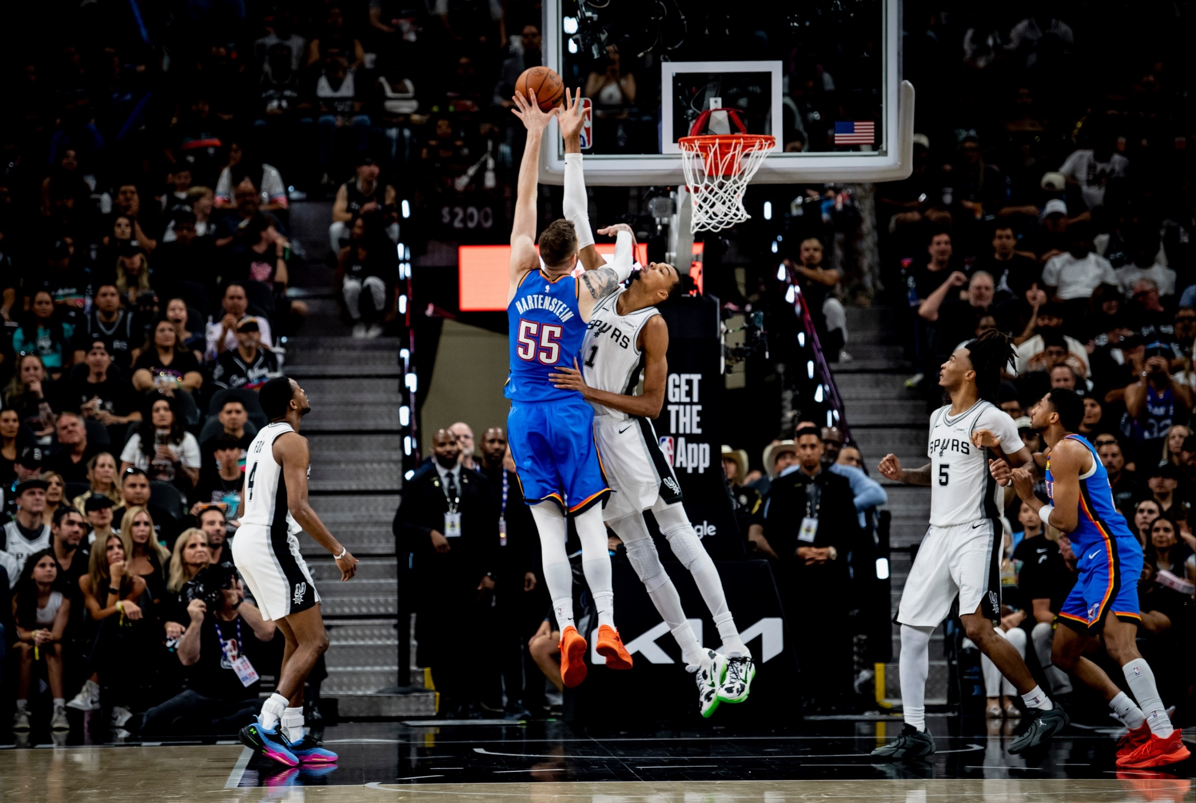 Play-Off NBA: Victor Wembanyama Mengamuk! San Antonio Spurs Samakan Kedudukan 2-2