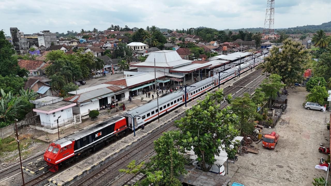 Penumpang Meningkat, KAI Tambah 25 Sarana Kereta untuk Sumbagsel
