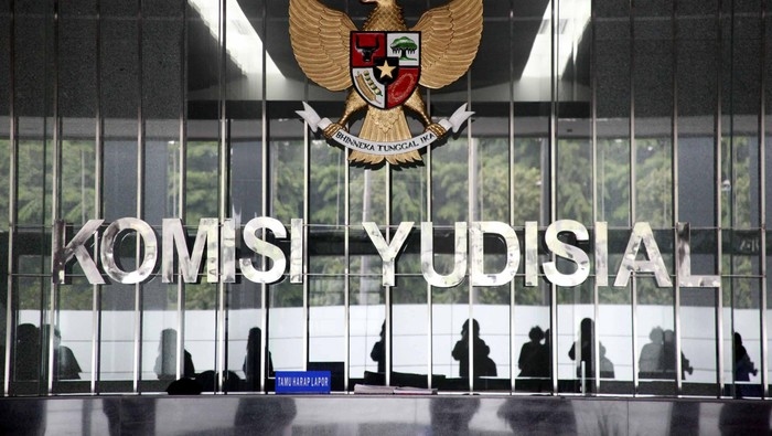 Fungsi Komisi Yudisial bagi Hakim di Indonesia: Menjaga Integritas dan Kehormatan Peradilan