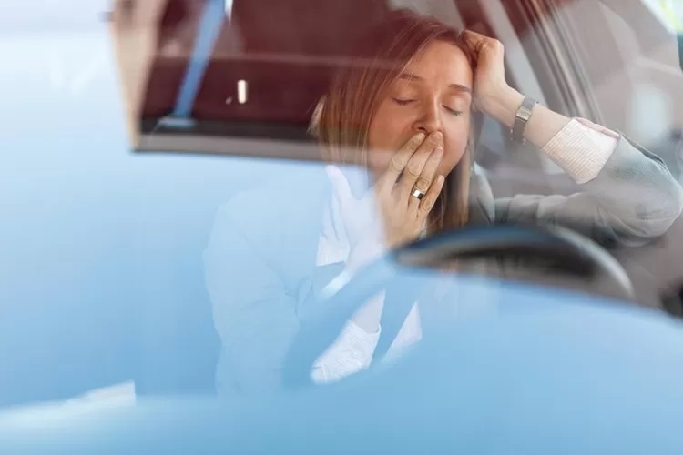 Mengapa Menguap Bisa Menular? Ini Penjelasan Ilmiah yang Jarang Diketahui