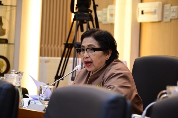 Penggantian Pimpinan BGN, DPR Minta Pengawasan Dapur MBG Diperkuat