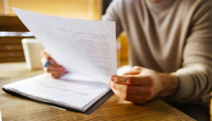 Apa Itu Paklaring? Ini Fungsi, Syarat, dan Contoh Surat Pengalaman Kerja yang Benar