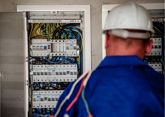 Pemadaman Listrik Berulang, YLKI Minta PLN Diaudit dan Beri Kompensasi ke Konsumen