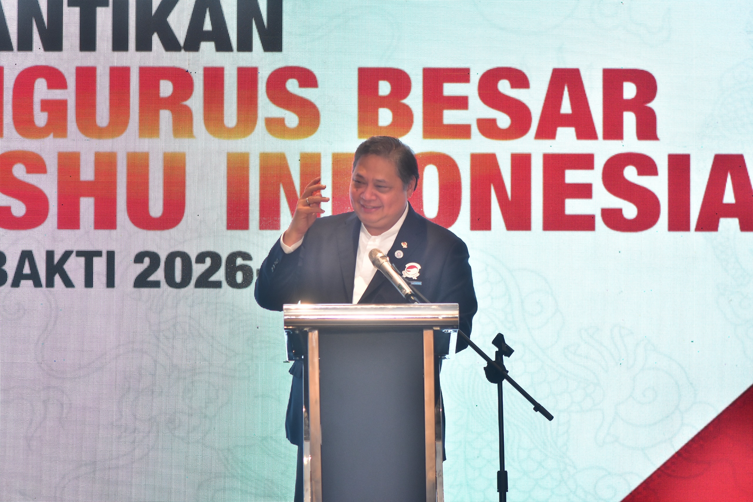 Wushu Indonesia Regenerasi Total, Airlangga Siapkan Suksesor Edgar Marvelo untuk Olimpiade