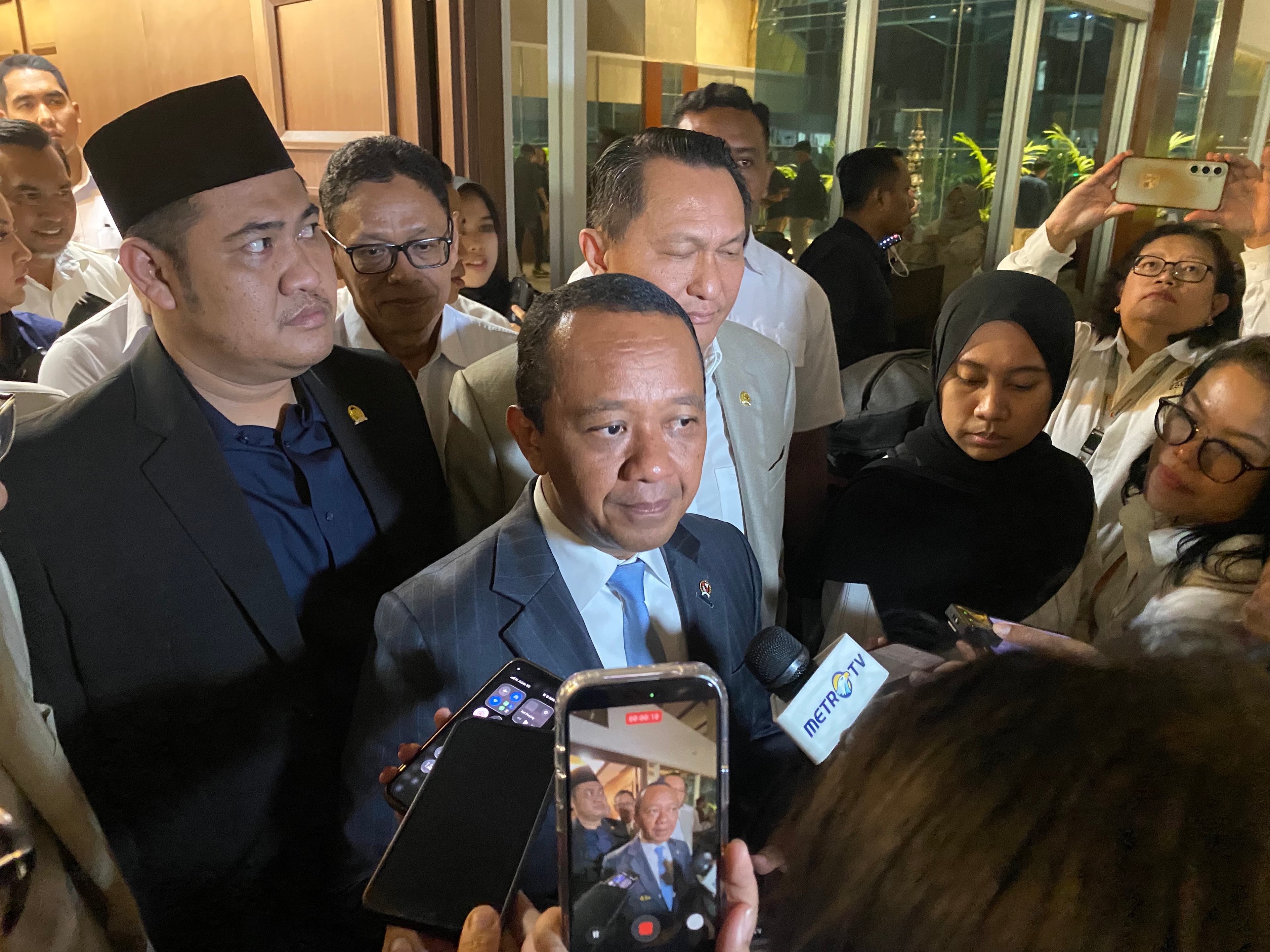 Bahlil Tegur PLN, Minta Langkah Komprehensif Cegah Pemadaman Listrik