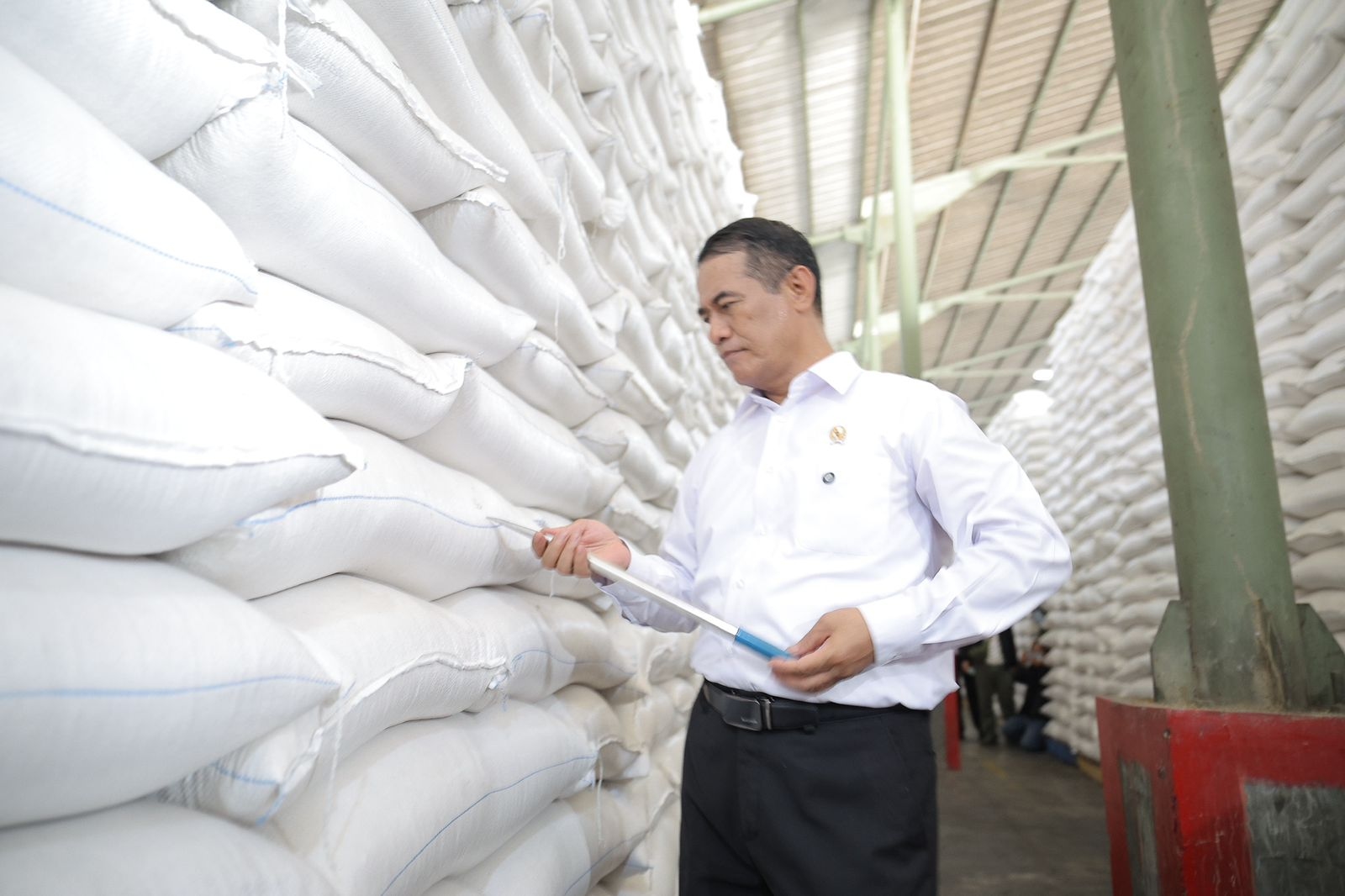 Patut Diacungi Jempol, Produksi Beras 2026 Indonesia Meroket Saat Produksi Dunia Turun