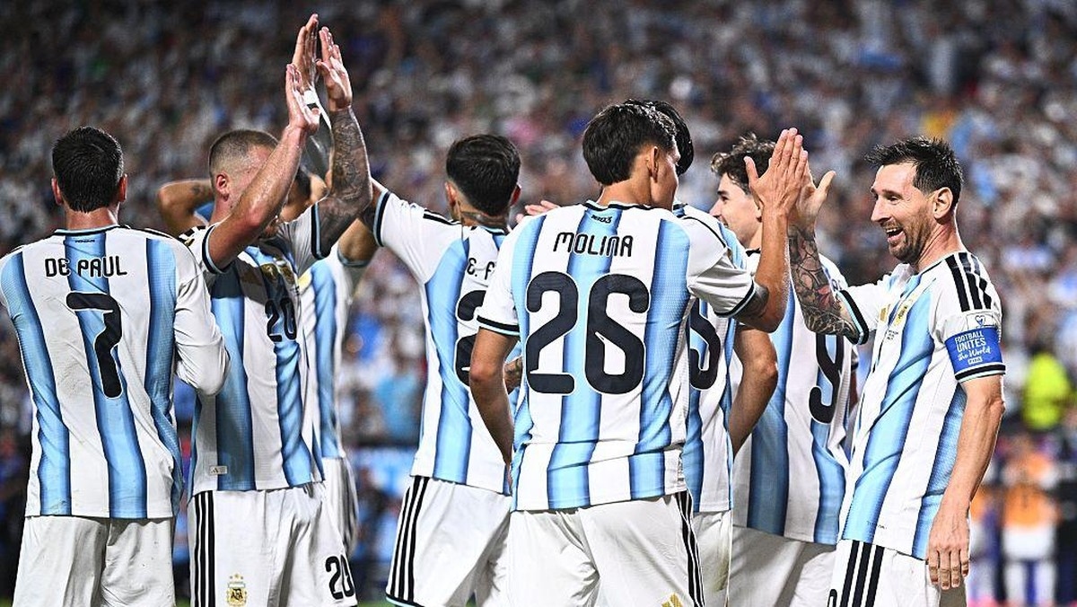 Hasil Argentina vs Swiss: Diwarnai Kartu Merah, Albiceleste Lolos ke Semifinal Tantang Inggris