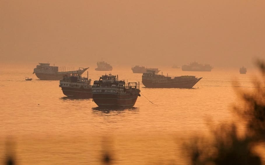 Iran Dilaporkan Serang Kapal Kargo Singapura di Selat Hormuz, AS Selidiki Dugaan Pelanggaran Kesepakatan Damai