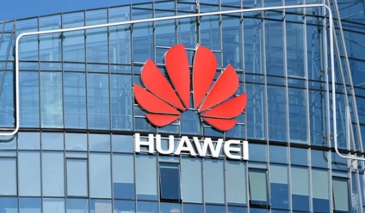 Kemnaker Gandeng Huawei Perkuat SDM Digital dan Pendidikan Vokasi