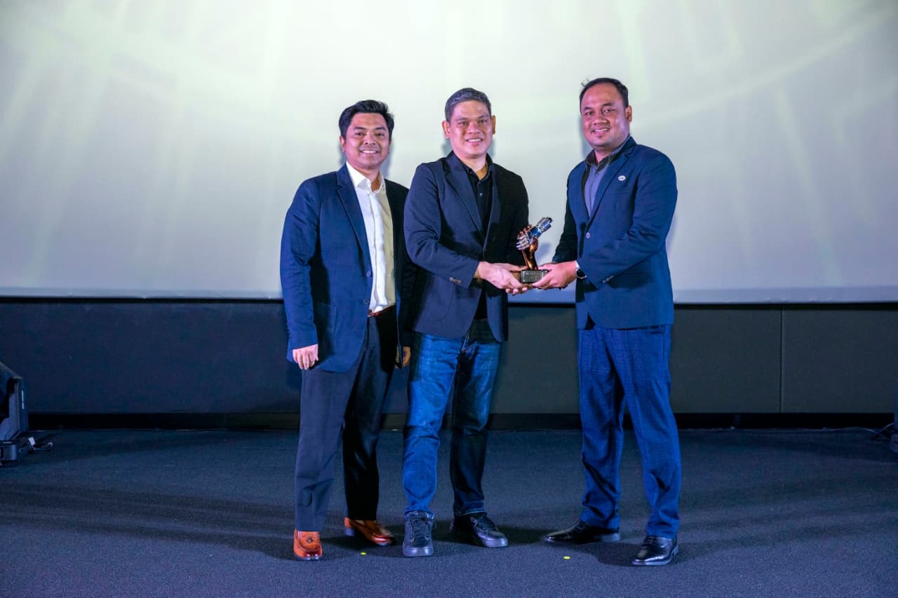 Kampanye Edukasi Strabismus (Mata Juling) JEC Eye Hospitals & Clinics Raih Marketeers OMNI Brands of the Year 2026