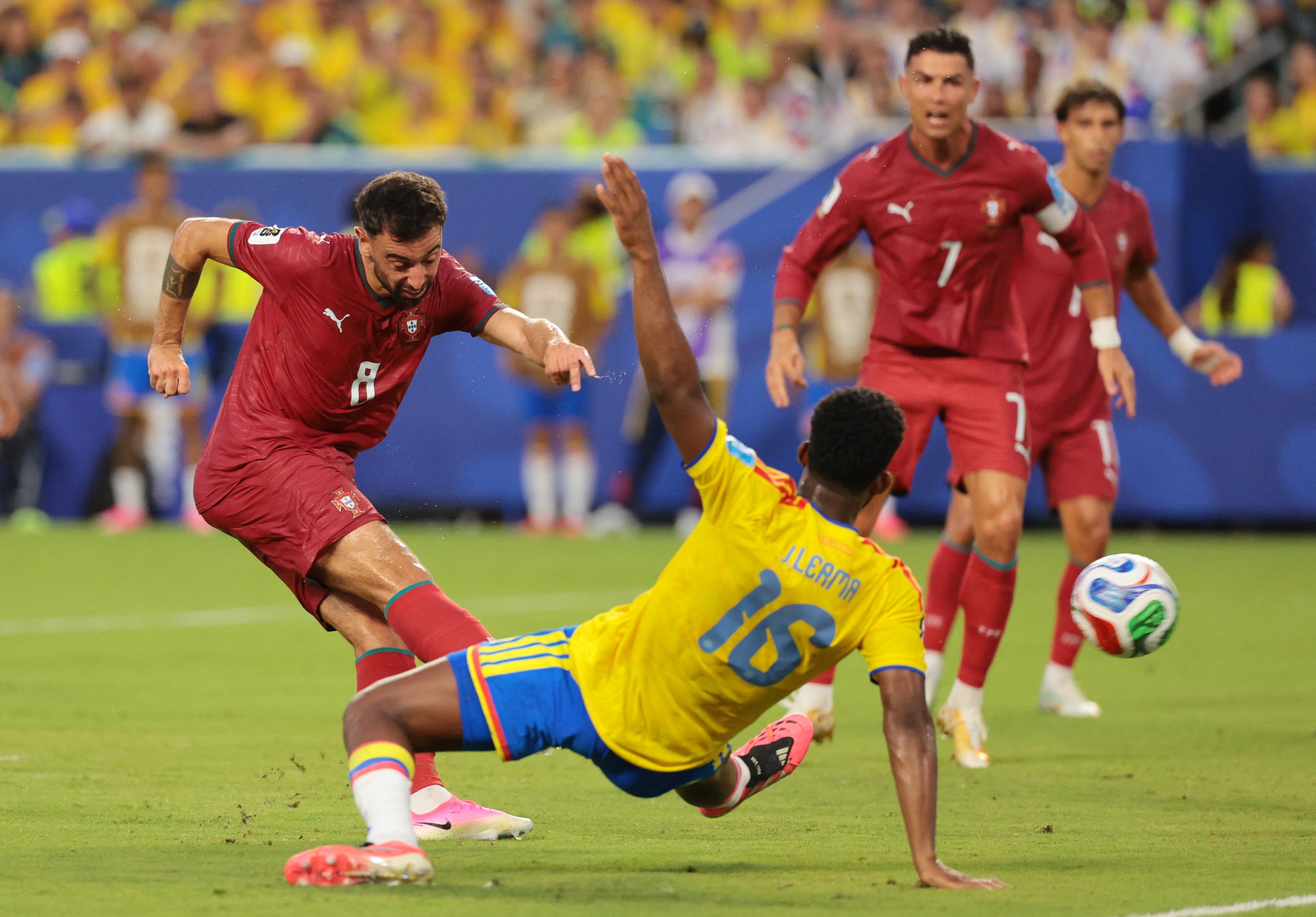 Kolombia vs Portugal: Tanpa Gol di Miami, El Cafeteros dan Selecao Melangkah ke 32 Besar