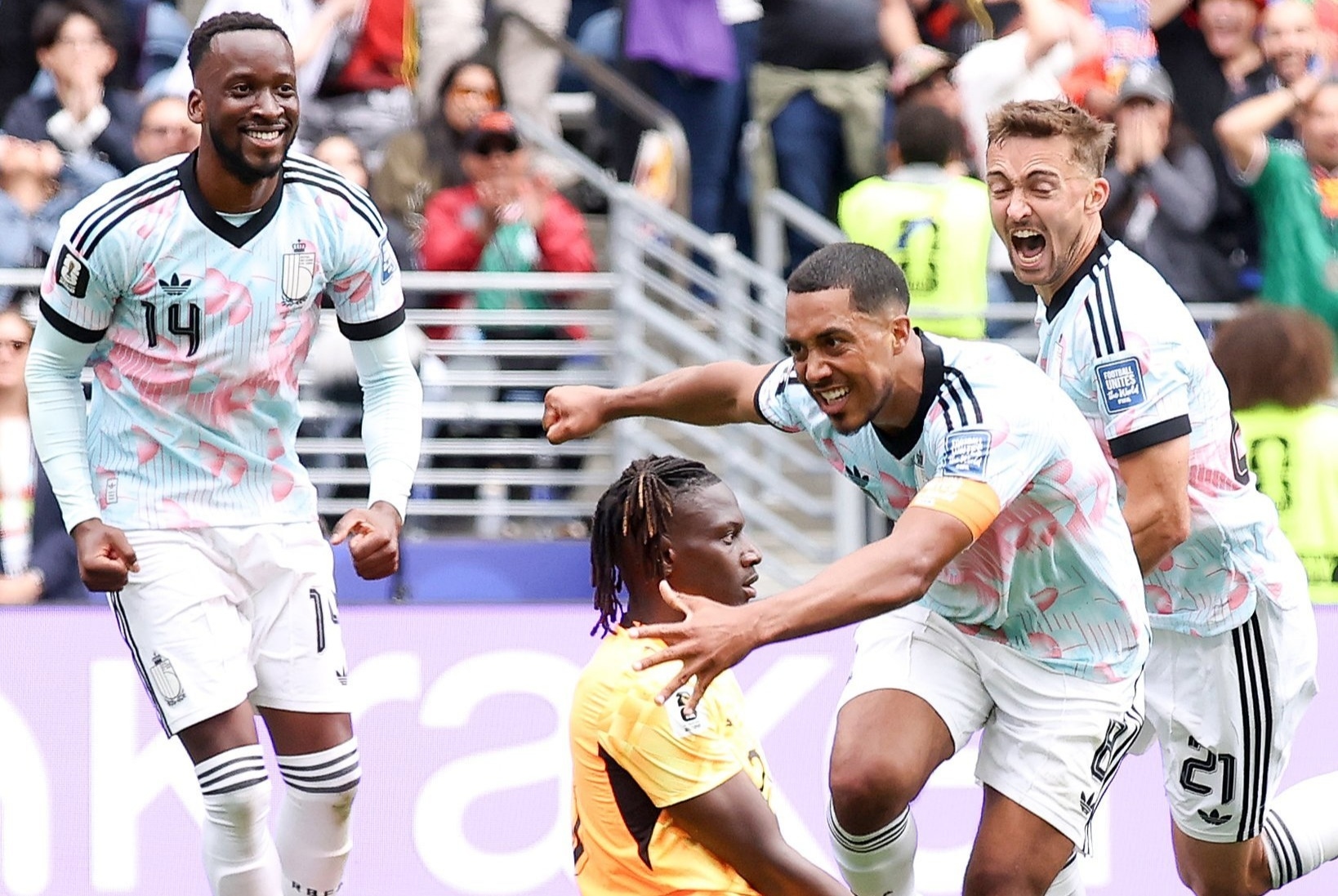 Belgia vs Senegal: Comeback Epik, Gol Penalti Tielemans Bawa The Red Devils ke 16 Besar