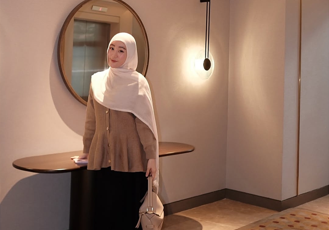 Tanpa Harta Gana-Gini, Larissa Chou Tuntut Nafkah Mut'ah Rp50 Juta dan Hak Asuh Anak