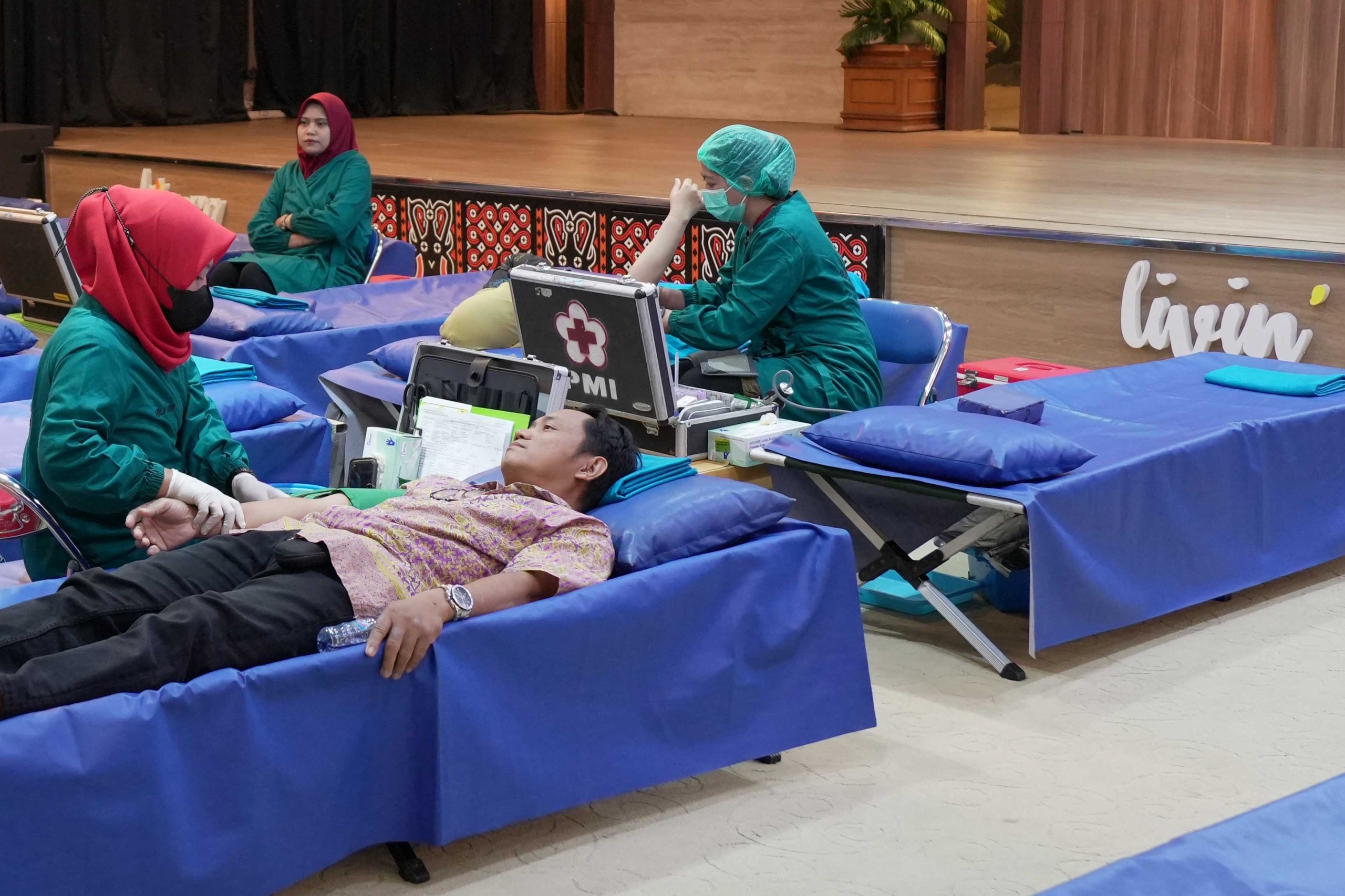 Mandiri Donor Darah Hadir Kembali di Makassar: Satu Langkah Darimu, Sejuta Harapan Untuknya