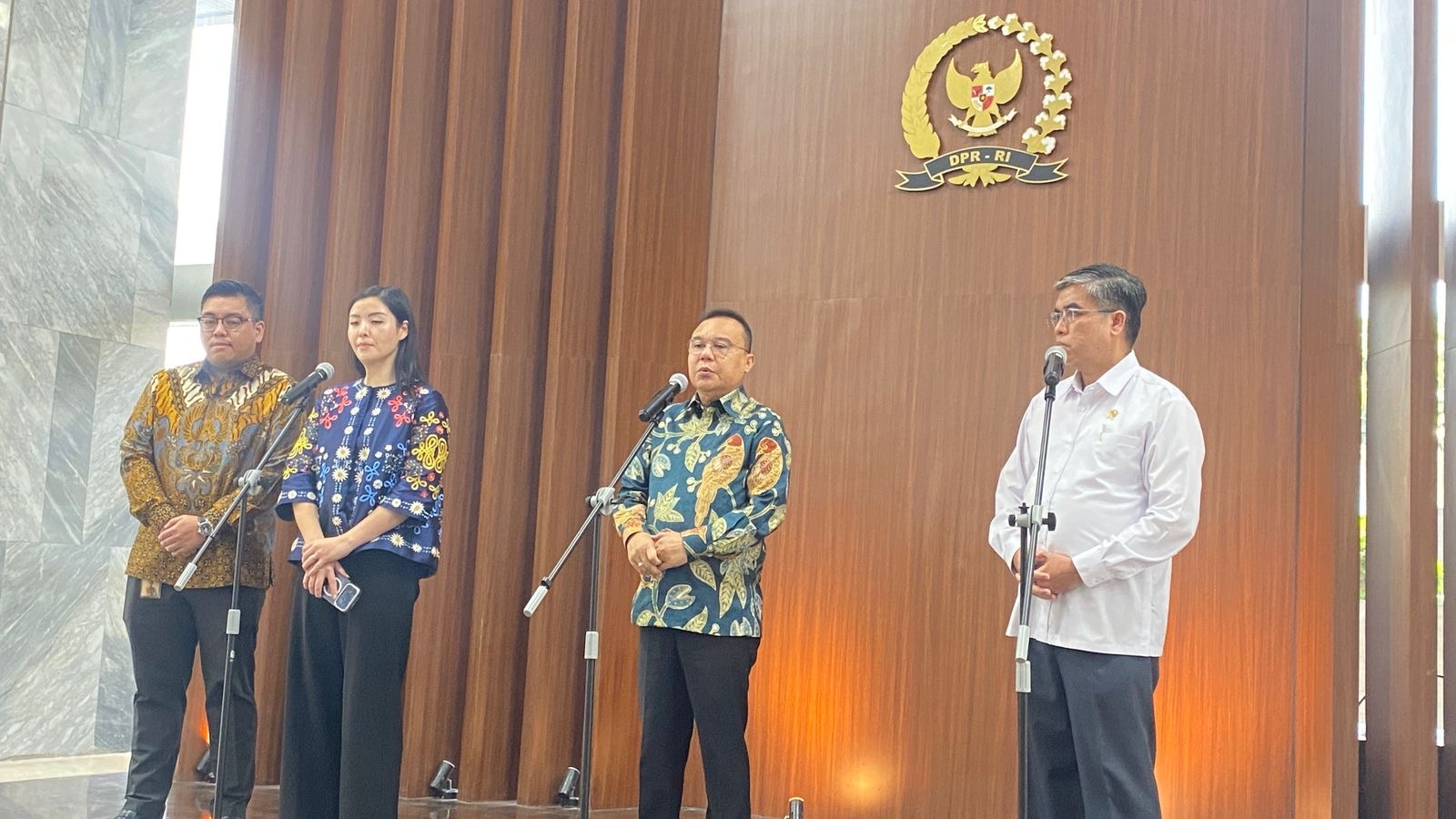 DPR Fasilitasi Pertemuan TikTok-Tokopedia dan Pemerintah, Dasco Pastikan Tak Ada PHK