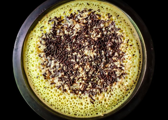 Resep Martabak Manis Teflon Anti Gagal, Bersarang dan Lembut Banget