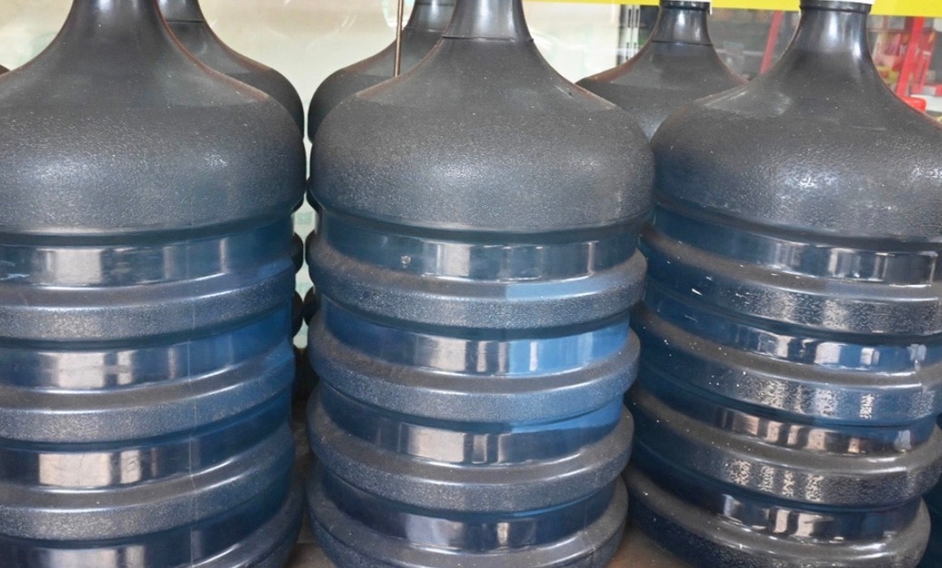 Eropa Sudah Melarang, Mengapa Produsen Asing Masih Jual Galon BPA di Indonesia?