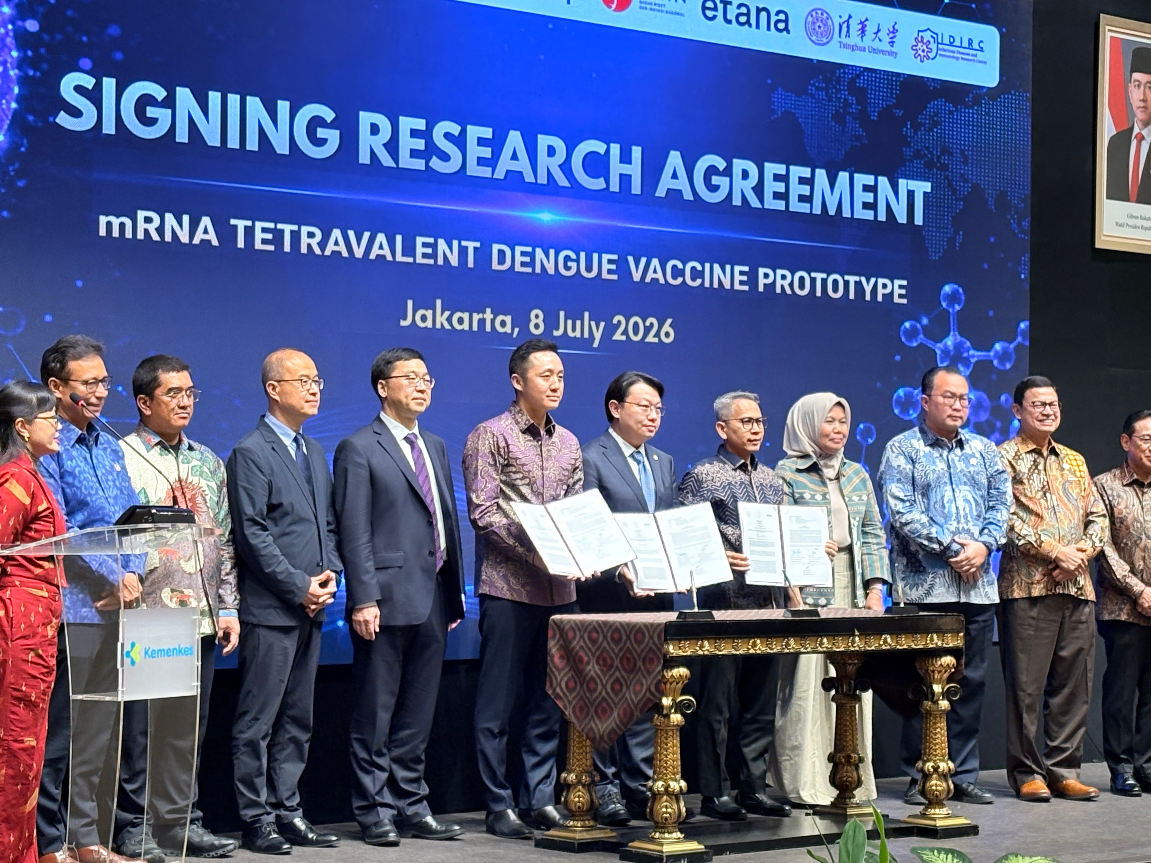 Kemenkes Gandeng Universitas Kembangkan Vaksin Dengue Berbasis mRNA, Dana Riset Capai Rp16 Miliar