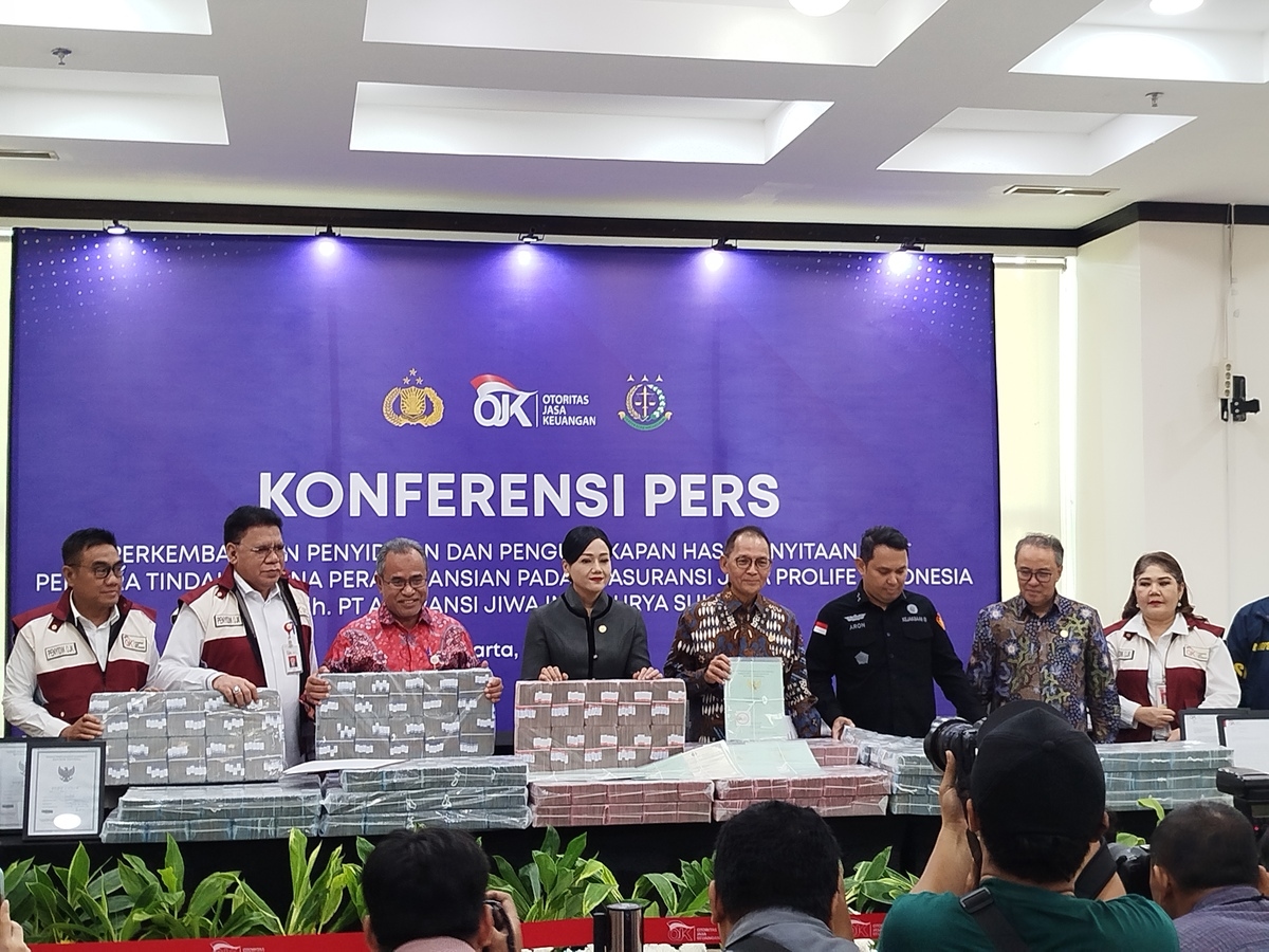 OJK Ungkap Proses Ganti Rugi Polis Pro Life, Rp35 Miliar Sudah Cair
