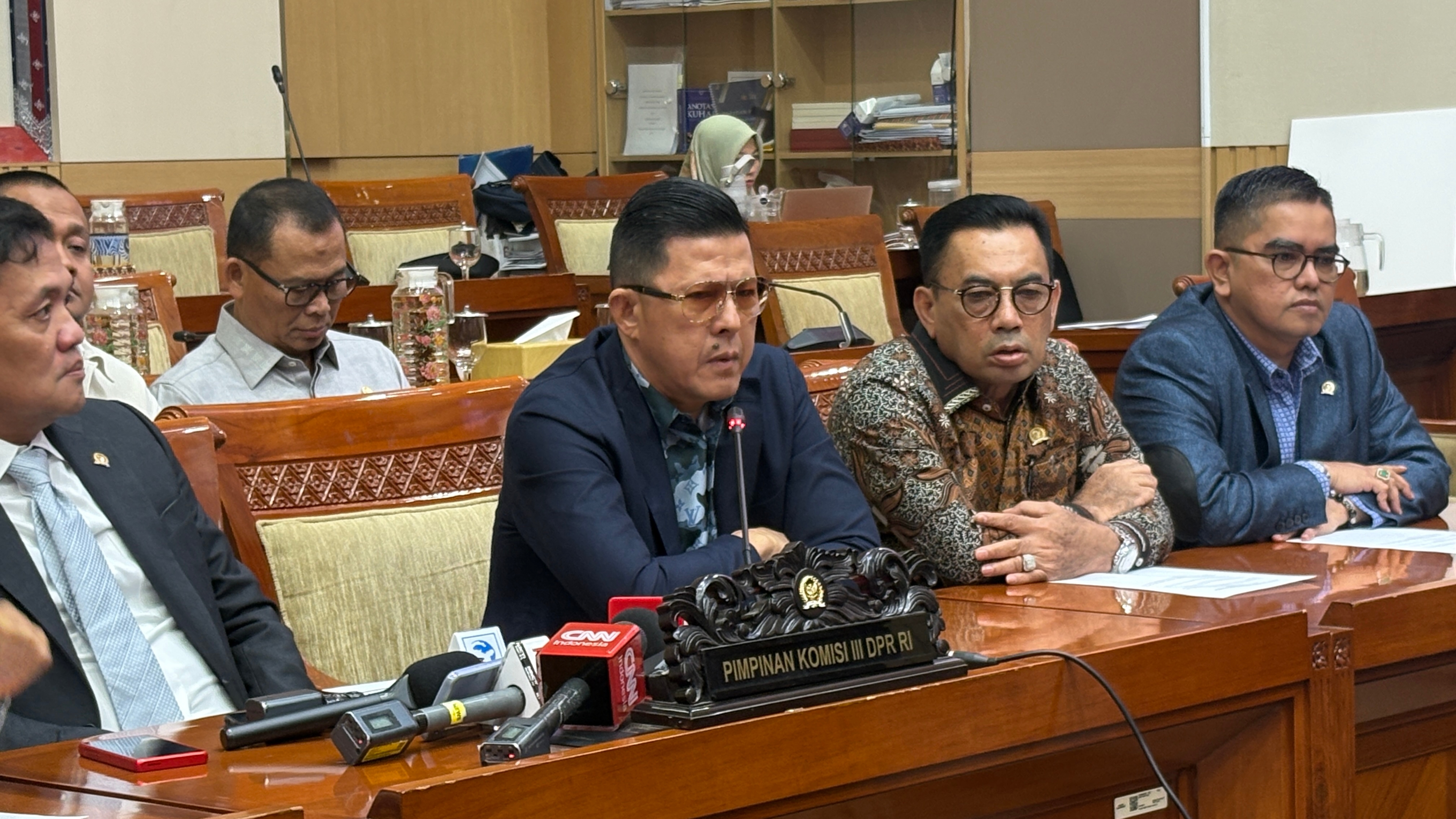 Kasus Korupsi Batu Bara, Komisi III DPR Minta TNI-Polri dan Jaksa Solid  