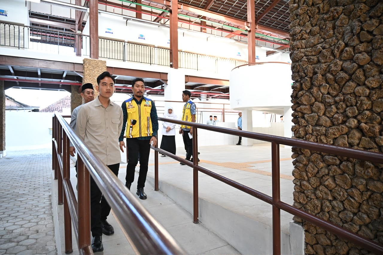 Gibran Dorong Penguatan Ekonomi Rakyat dan Pelestarian Cagar Budaya
