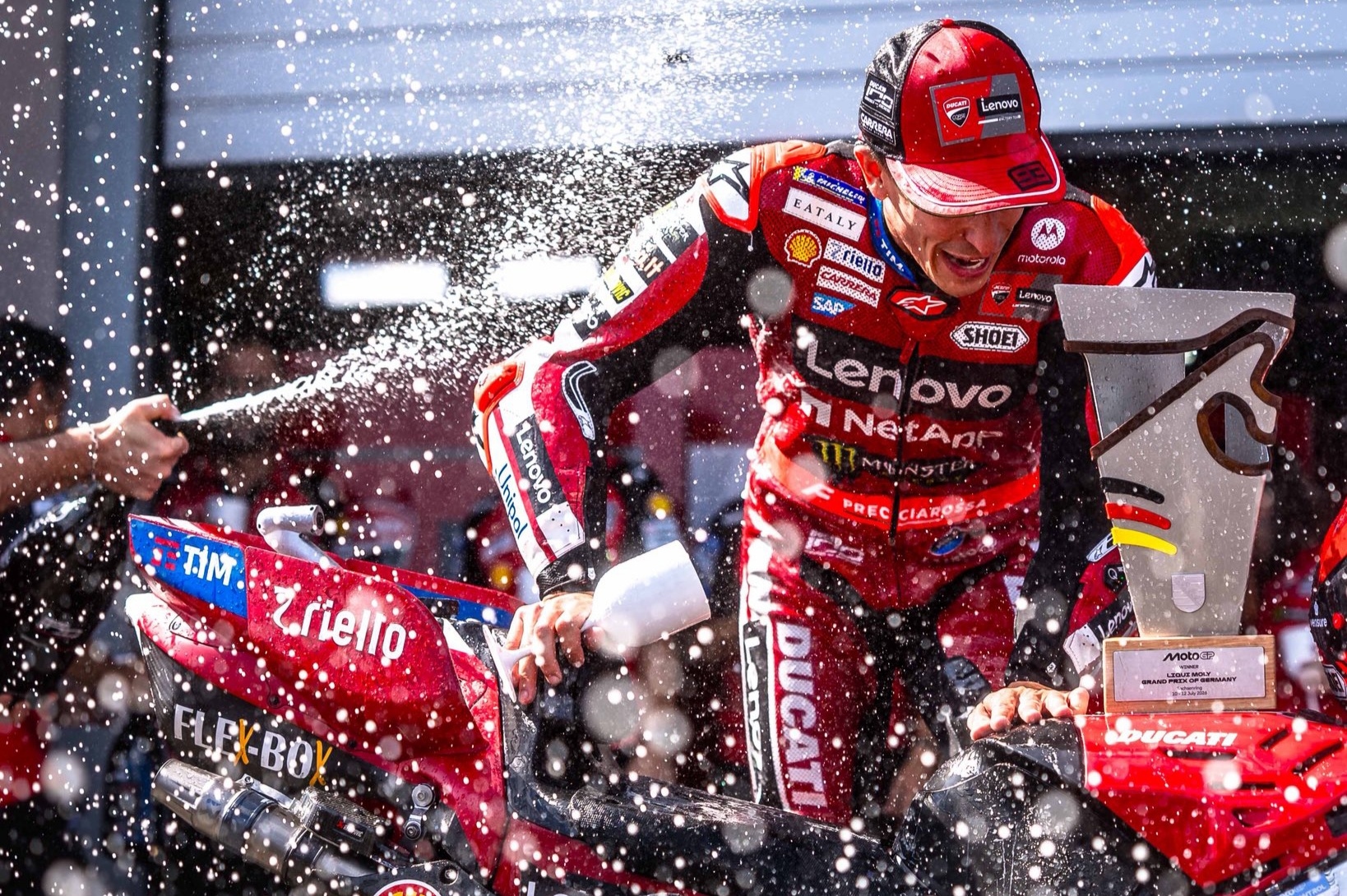 MotoGP Jerman: Raja Sachsenring Sesungguhnya! Marc Marquez Cetak Kemenangan Sempurna