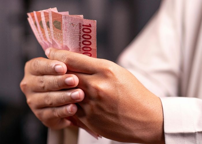 Apakah Bantuan BLT Rp900 Ribu Sudah Cair? Ini Jadwal Bansos Juli 2026