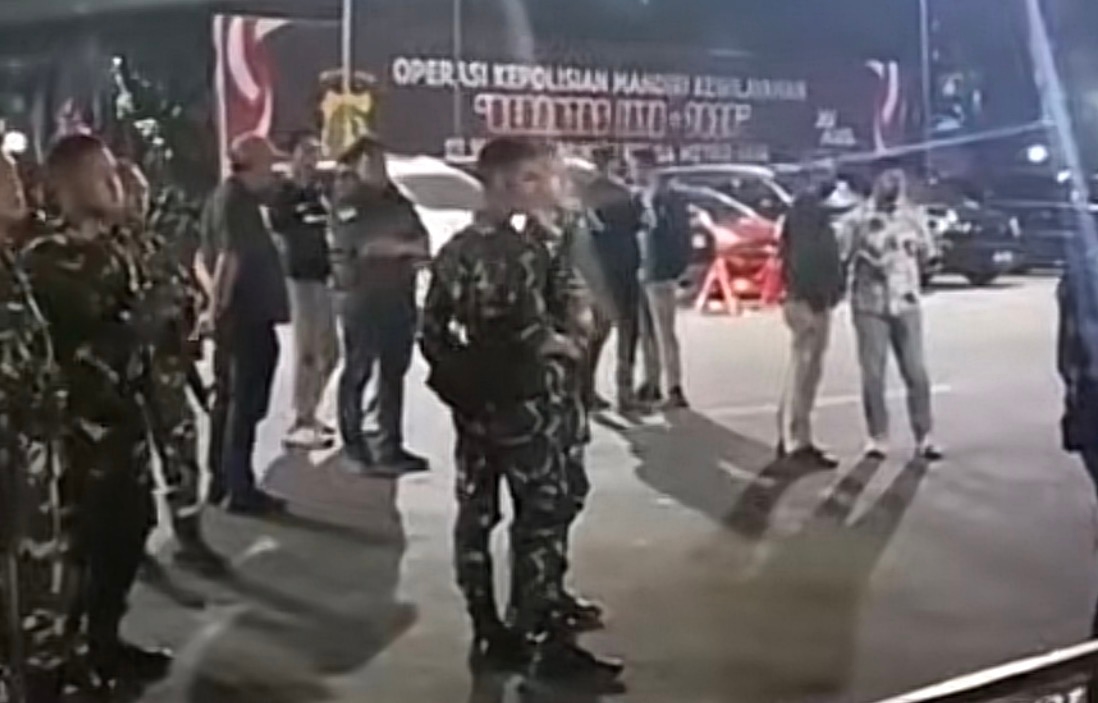 Komisi I DPR Imbau Pemerintah Berikan Keterangan Resmi soal Personel TNI Datangi Polda Metro Jaya