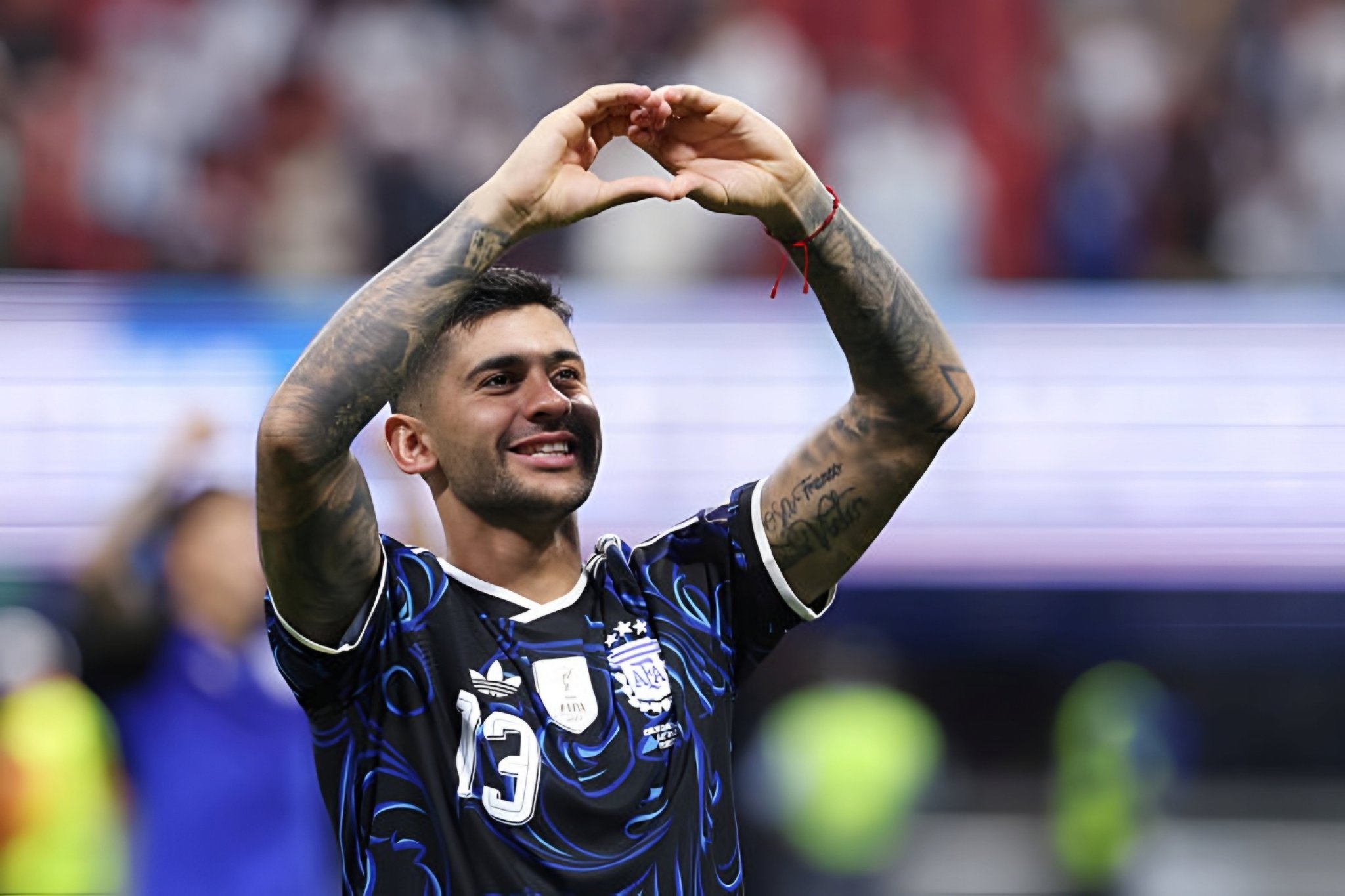 Piala Dunia 2026: Balas Kritik, Cristian Romero Sebut Gary Neville 'Bodoh'