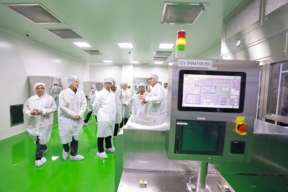 Kemenkes Tarik Investasi Raksasa Pabrik Plasma dan Vaksin, Perkuat Ketahanan Kesehatan Nasional