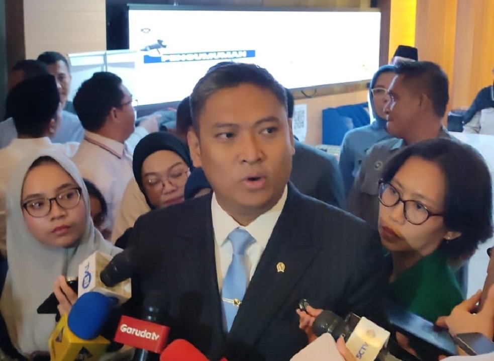 Dilantik Jadi Kepala BGN, Sudaryono Langsung Tancap Gas Pimpin Rapat Perdana