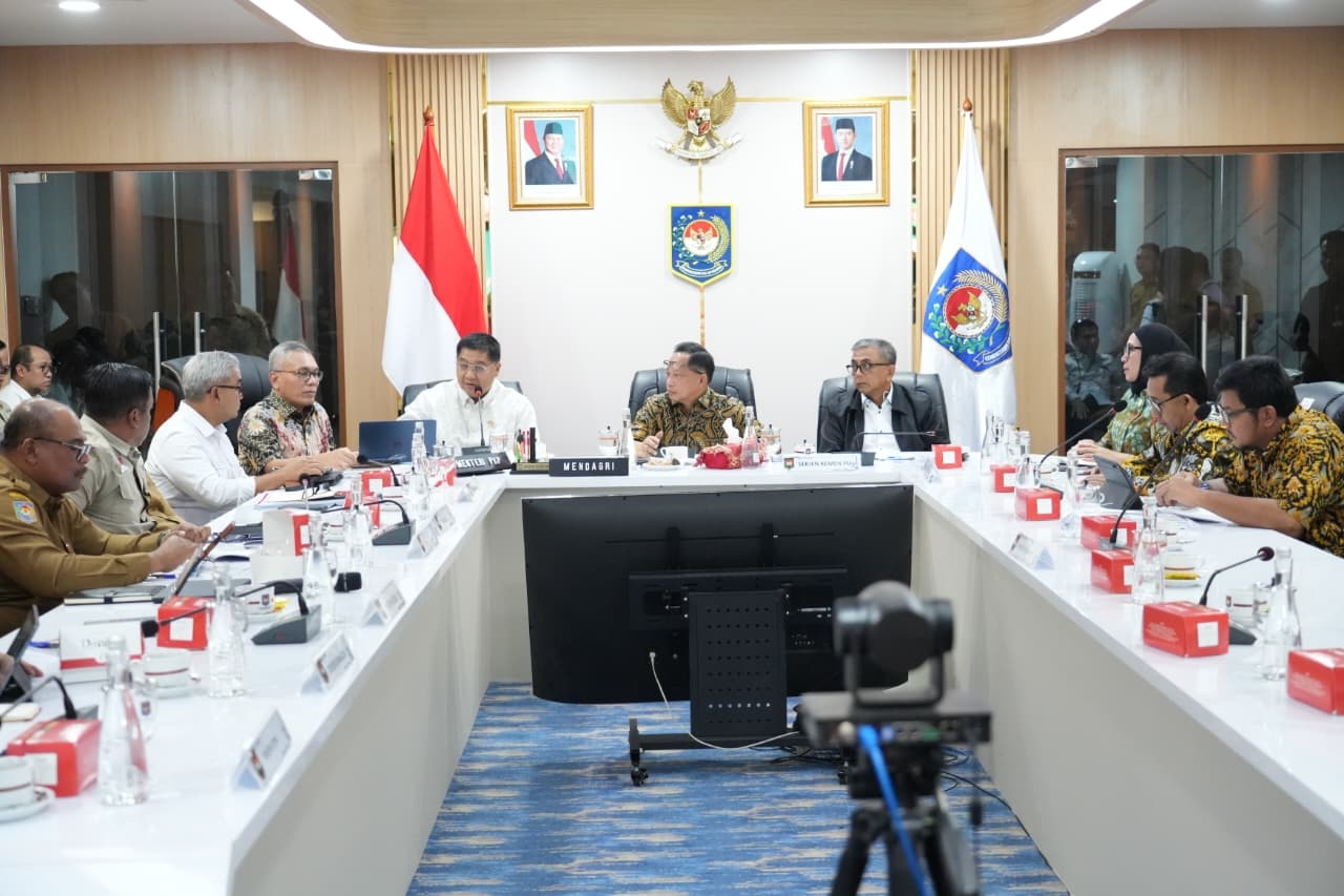 Ara Pastikan Tender Huntap Pascabencana Tetap Jalan, Mulai Dibangun September 2026