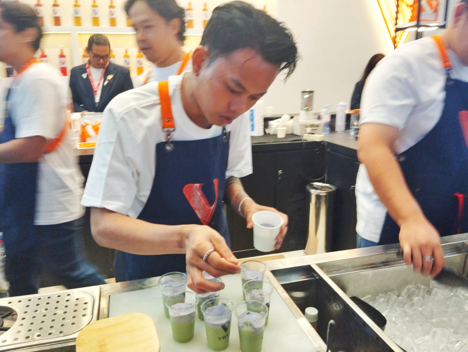 Rampas Perhatian di FHI 2026, VOYA Rilis Varian Sirup Floral Cherry Blossom dan Elderflower