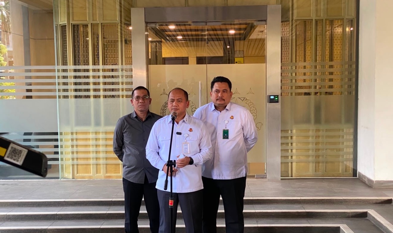Alasan Sakit, Febrie Adriansyah dan Nurman Herin Absen dari Pemeriksaan Kejagung