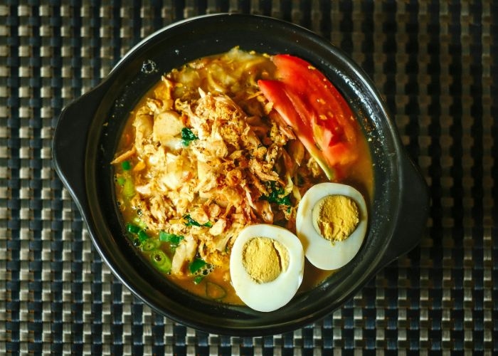 Resep Mie Nyemek ala Devina Hermawan Kuah Kental Gurih, Dijamin Bikin Ketagihan!