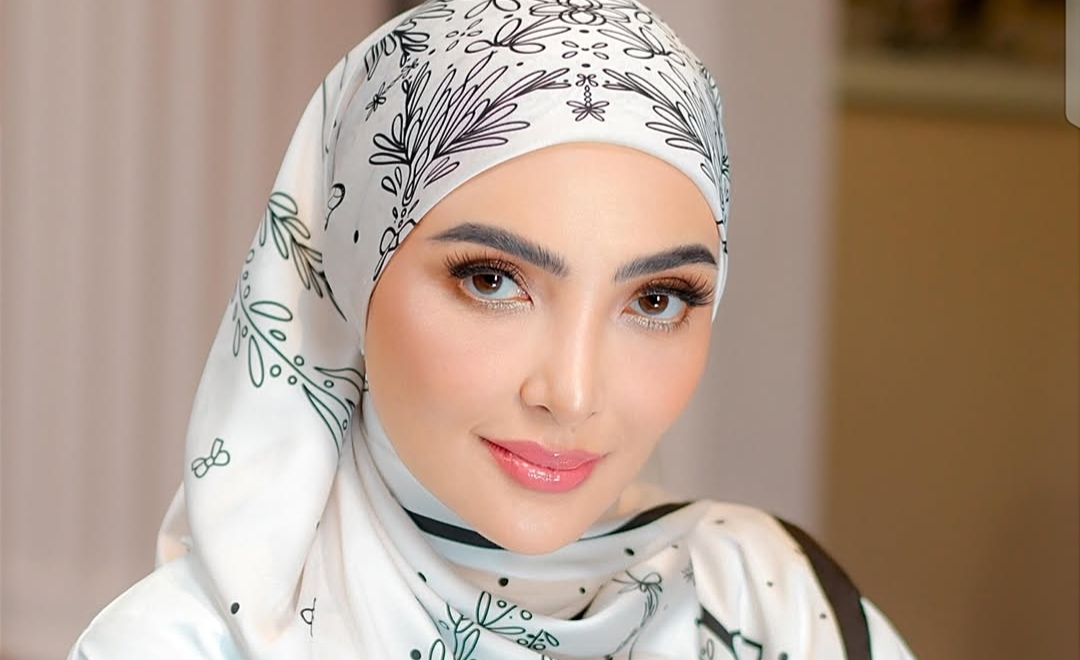 ​Sepulang Haji Pilih Tampil Tertutup, Ashanty Curhat Cobaan Berhijab: Baju Lama Masih Ada Labelnya