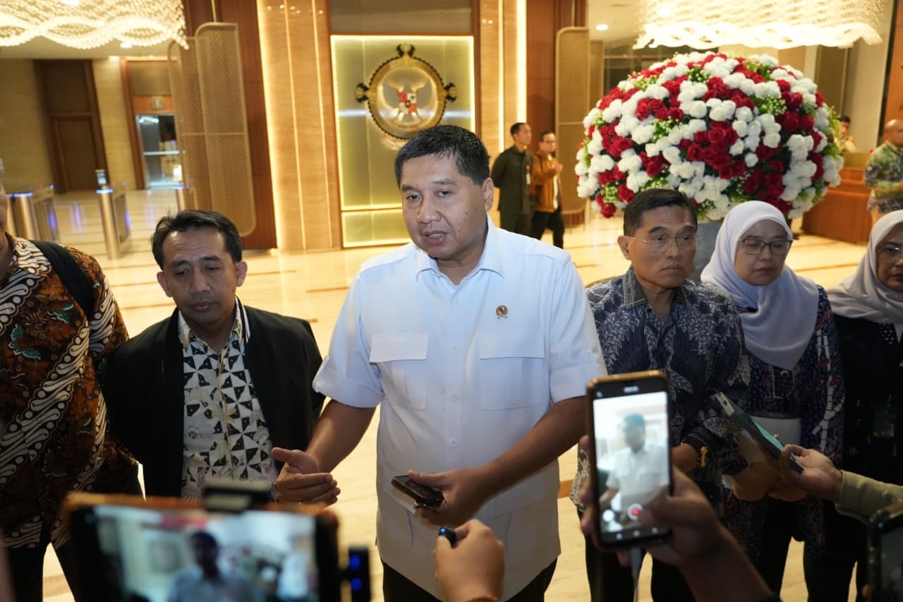 Syarat Bedah Rumah Dipermudah, Bukti Kepemilikan Tanah Kini Cukup Surat Keterangan dari Desa