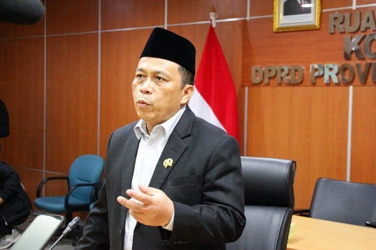 Komisi E DPRD Desak Disdik Jakarta Data Ulang Sekolah Rusak: Jangan Sampai Ada Bangunan Roboh Lagi