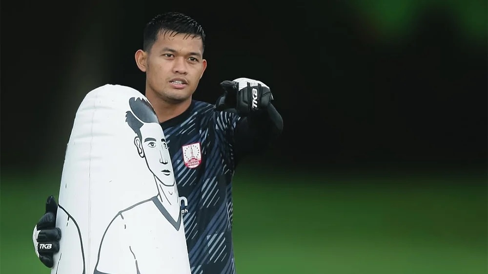 Resmi Berseragam Dewa United, Muhammad Riyandi Siap Bersaing dengan Sonny Stevens