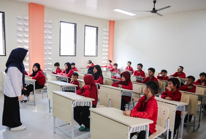 Alokasi 20 Persen APBN Bisa Wujudkan Pendidikan Gratis dari SD hingga Perguruan Tinggi