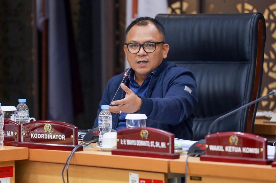 DPRD DKI Usul Pajak Kendaraan Listrik Dievaluasi, Basri Baco: Jangan Terlalu Rendah