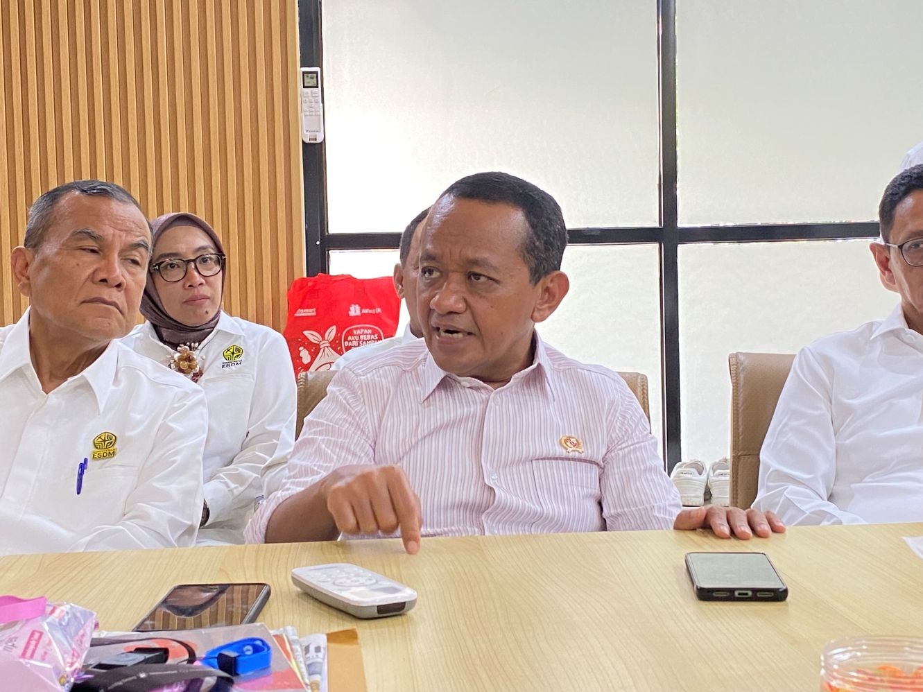 Bahlil Ungkap Groundbreaking PLTS 100 GW Tahap 1 Segera Digelar