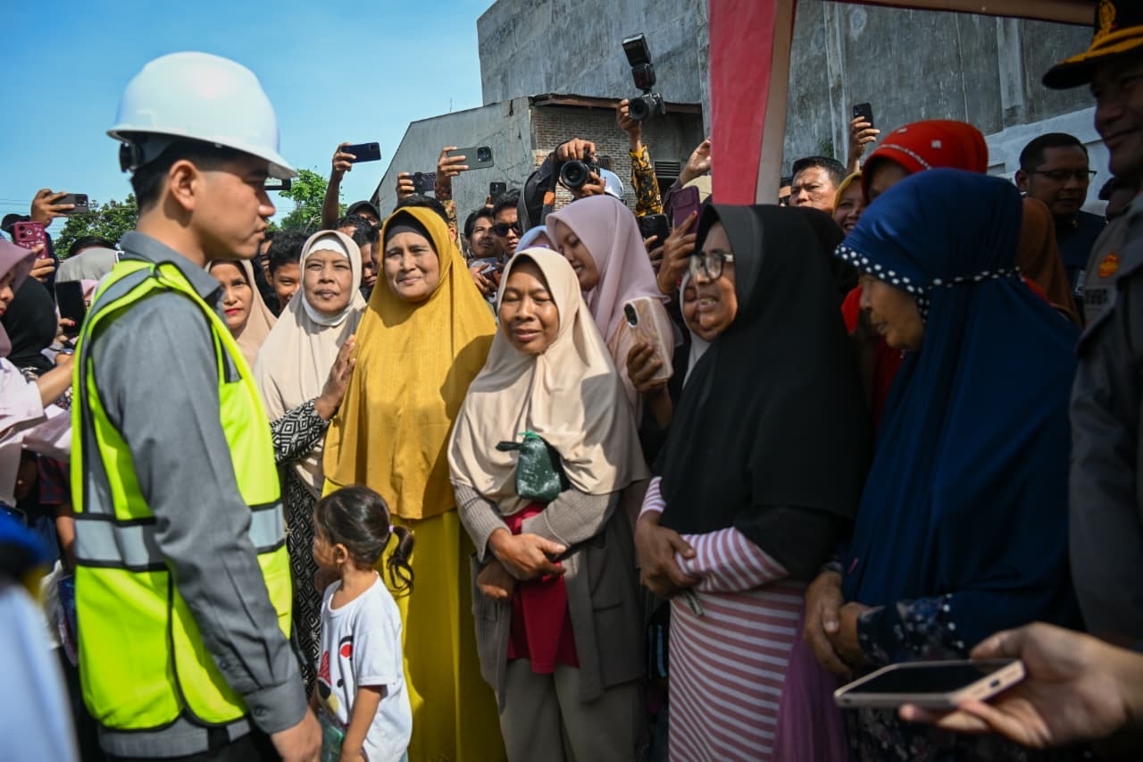 Tinjau Aceh, Gibran Janji Percepat Pemulihan Infrastruktur