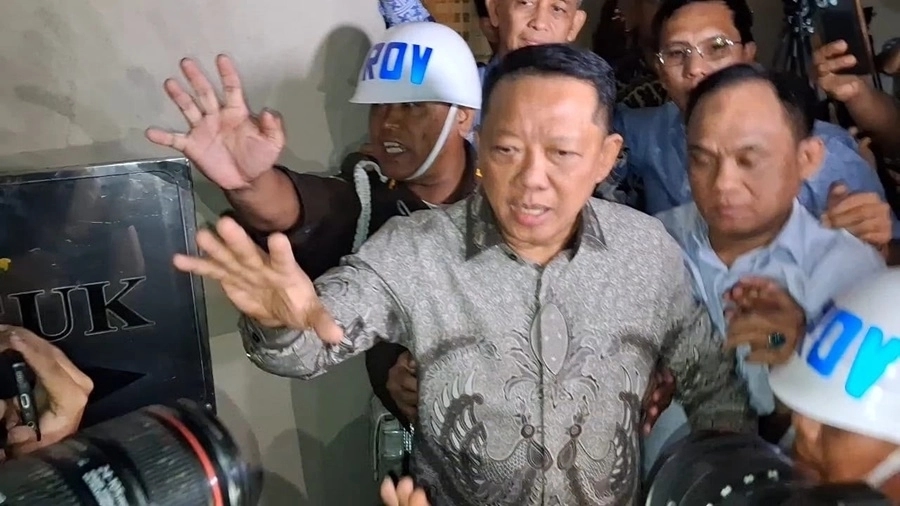 Febrie Adriansyah Jalani Pemeriksaan Lanjutan di Kejagung, Dikawal Ketat dari Rutan KPK