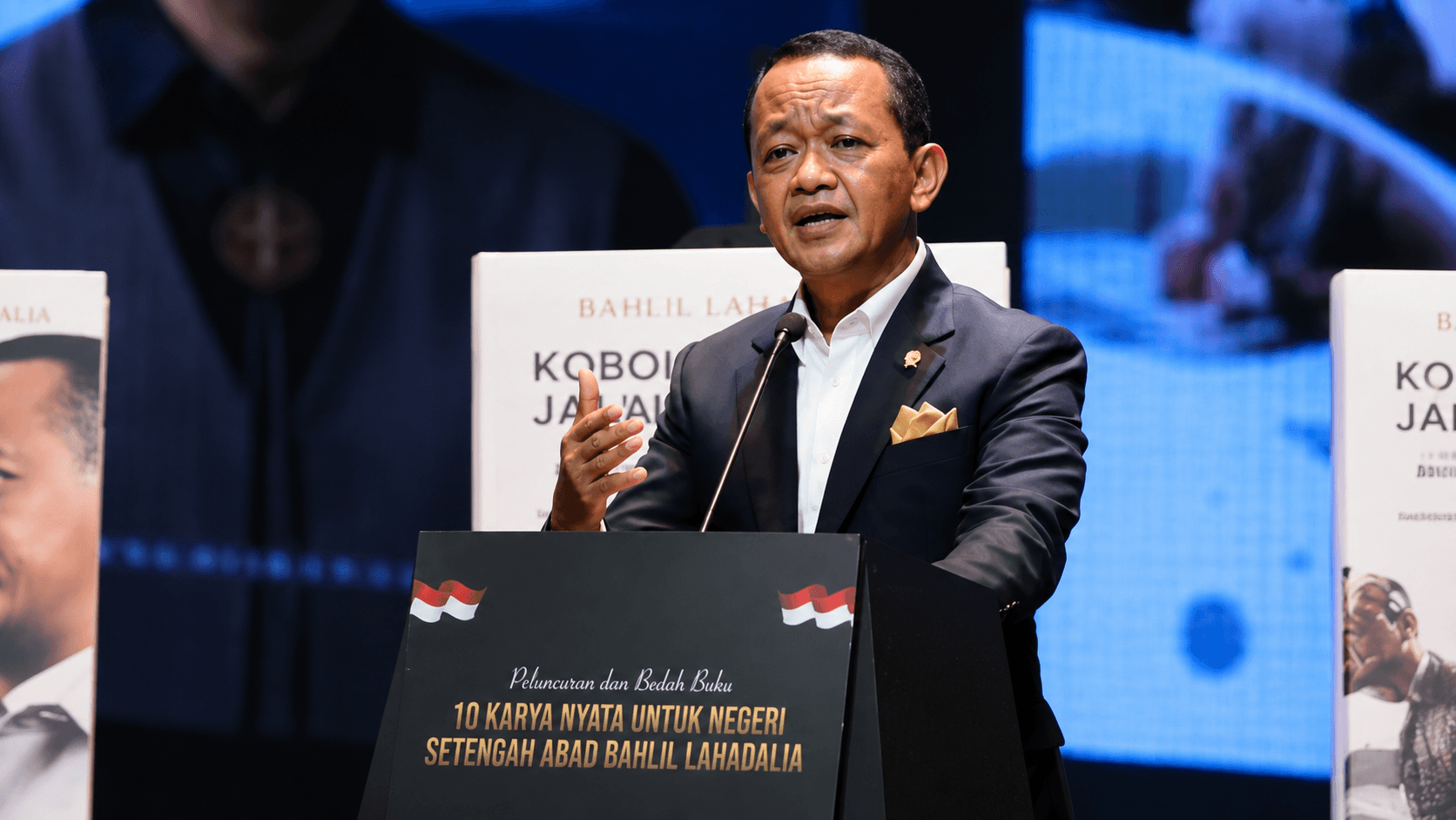 Survei IPO: Bahlil Masuk Tiga Besar Menteri Berkinerja Terbaik