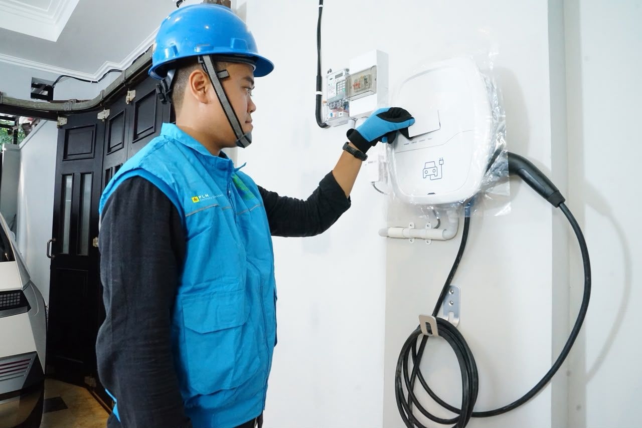 PLN Catat 21.865 Pelanggan Baru Home Charging pada Semester I-2026