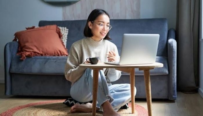 7 Pekerjaan Freelance Bergaji Dolar yang Bisa Dikerjakan dari Rumah