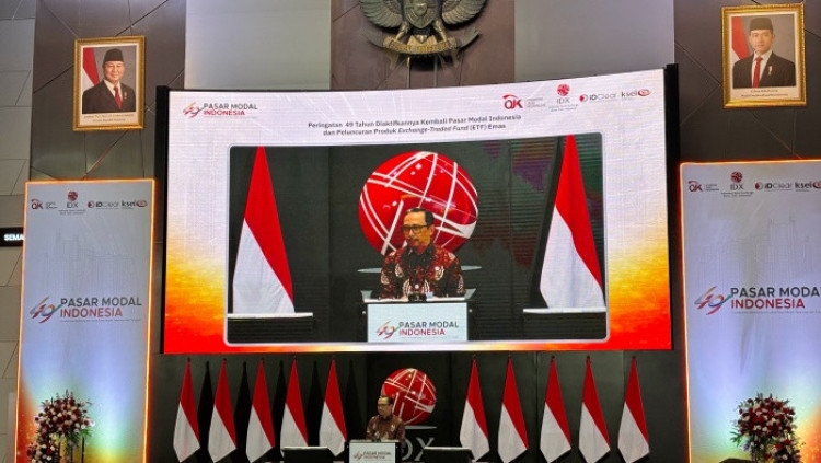 Ada ETF Emas, Ini Bedanya dengan Investasi Emas Fisik